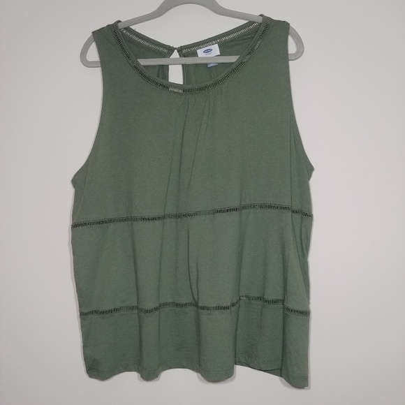 Old Navy Tops - Old Navy tank Old Navy Tops - Old Navy tank